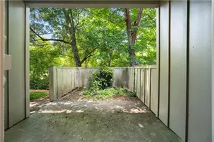 922 Cedar Creek S, Marietta, GA 30067 - Photo 36