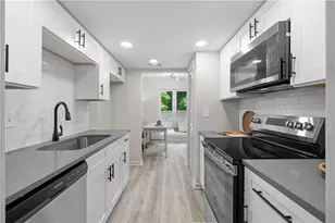 922 Cedar Creek S, Marietta, GA 30067 - Photo 16