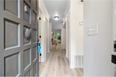 922 Cedar Creek S, Marietta, GA 30067 - Photo 6
