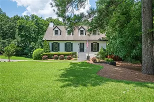 141 Indian Hills Ct, Marietta, GA 30068 - Photo 2