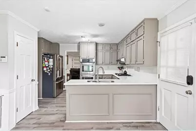 1843 Mountain Creek Drive, Stone Mountain, GA 30087 - Photo 28