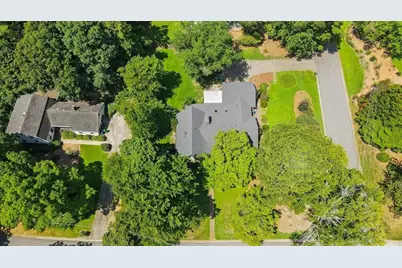 1843 Mountain Creek Drive, Stone Mountain, GA 30087 - Photo 6