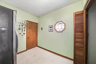 1843 Mountain Creek Dr, Stone Mountain, GA 30087 - Photo 16