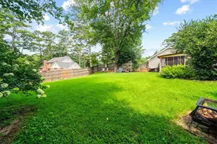 1843 Mountain Creek Dr, Stone Mountain, GA 30087 - Photo 10