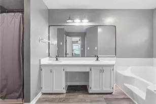 135 Dunwick Ln, McDonough, GA 30253 - Photo 10