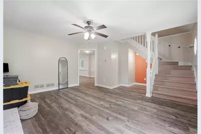 135 Dunwick Lane, McDonough, GA 30253 - Photo 4
