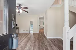 135 Dunwick Ln, McDonough, GA 30253 - Photo 2