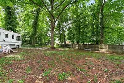 481 E Johns Road NW, Lilburn, GA 30047 - Photo 30