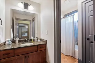 6402 Lakeview Dr, Buford, GA 30518 - Photo 28