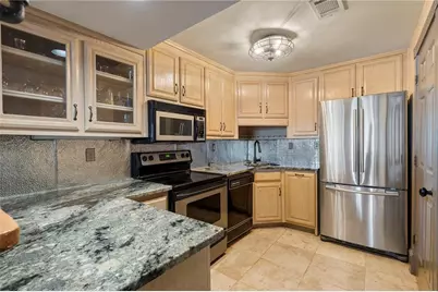 6402 Lakeview Drive, Buford, GA 30518 - Photo 40
