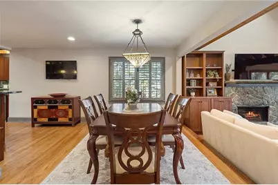 6402 Lakeview Drive, Buford, GA 30518 - Photo 12
