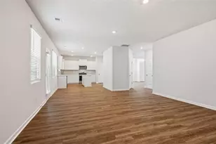 204 Friendship Oak Wy, Hampton, GA 30228 - Photo 8