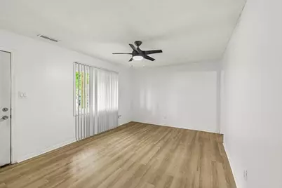 481 E Johns Road NW, Lilburn, GA 30047 - Photo 20