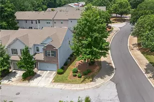 2573 Parkwood Cv Dr, Atlanta, GA 30340 - Photo 2
