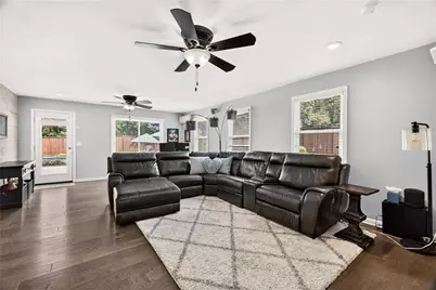 47 Rhodes Drive, Marietta, GA 30068 - Photo 18