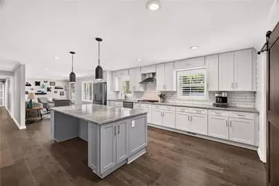 47 Rhodes Drive, Marietta, GA 30068 - Photo 12