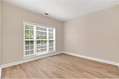 6356 Wilmington Way, Flowery Branch, GA 30542 - Photo 6