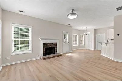 6356 Wilmington Way, Flowery Branch, GA 30542 - Photo 10