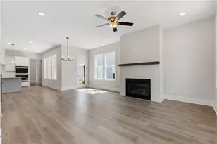 376 Summerville Ln, Athens, GA 30606 - Photo 6