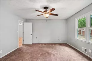 1422 Zebulon Rd, Griffin, GA 30224 - Photo 16