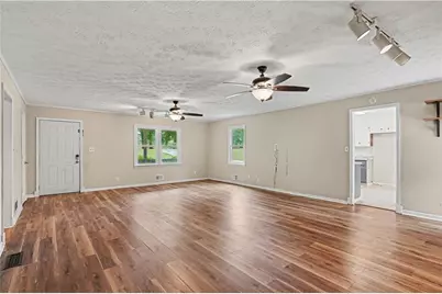 1422 Zebulon Road, Griffin, GA 30224 - Photo 6