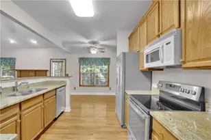 3121 Wildwood Rd, Suwanee, GA 30024 - Photo 14