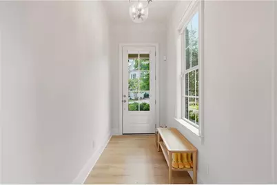 3948 Cliffmont Circle, Marietta, GA 30068 - Photo 2