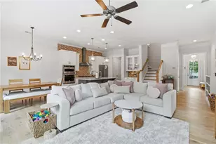 3948 Cliffmont Circle, Marietta, GA 30068 - Photo 14