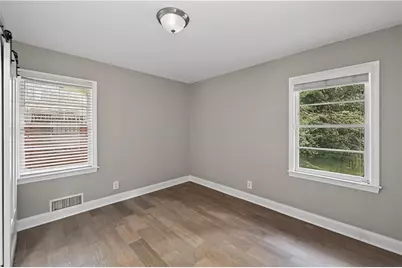 2462 Macon Drive SW, Atlanta, GA 30315 - Photo 20