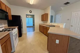 644 Kenridge Dr, Suwanee, GA 30024 - Photo 6