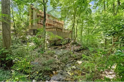 570 Idlewood Drive NW, Atlanta, GA 30327 - Photo 34