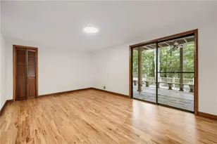 570 Idlewood Dr NW, Atlanta, GA 30327 - Photo 22