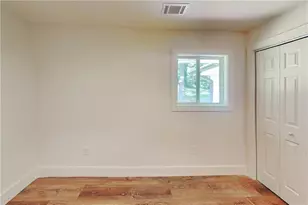 360 Simpson Terrace NW, Atlanta, GA 30314 - Photo 12