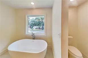 360 Simpson Terrace NW, Atlanta, GA 30314 - Photo 10
