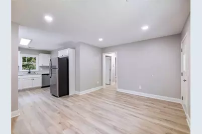 2862 Argyle Drive, Atlanta, GA 30318 - Photo 4