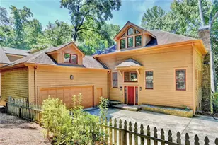 9035 Walnut Cove Ln, Gainesville, GA 30506 - Photo 2