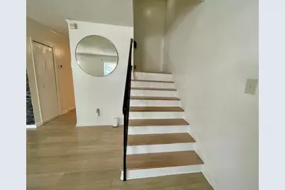 6354 Shannon Pkwy #32, Union City, GA 30291 - Photo 4