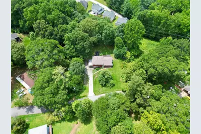 1847 Posten Lane SW, Mableton, GA 30126 - Photo 38