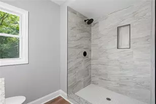 6140 Nichols Dr, Union City, GA 30291 - Photo 20