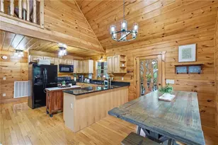 133 Dallas Ln, Blue Ridge, GA 30513 - Photo 16