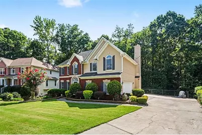 2155 Blackhawk Trail, Lawrenceville, GA 30043 - Photo 2