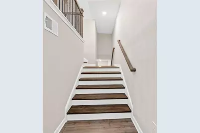 2247 Pink Hawthorn Dr, Buford, GA 30518 - Photo 8
