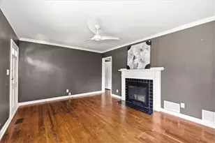 2597 Elsinore St, East Point, GA 30344 - Photo 8