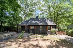 2597 Elsinore St, East Point, GA 30344 - Photo 34