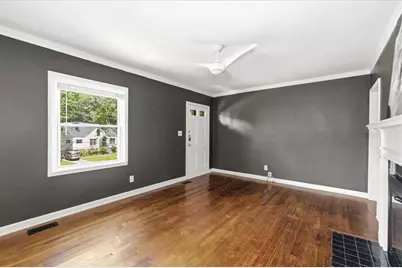 2597 Elsinore Street, East Point, GA 30344 - Photo 8