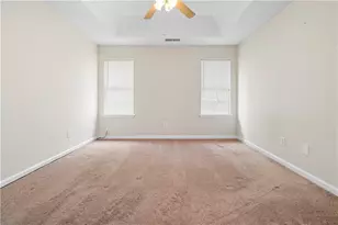 5515 Lofwood Ln, Lithonia, GA 30058 - Photo 14