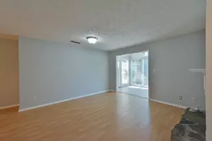 1904 Country Park Dr SE, Smyrna, GA 30080 - Photo 4