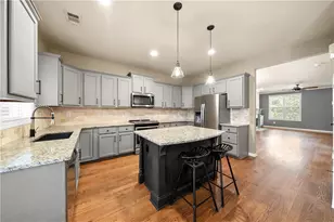 2402 Waters Edge Trail, Roswell, GA 30075 - Photo 18