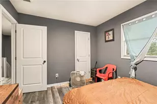 22 Pratt St, Newnan, GA 30263 - Photo 36