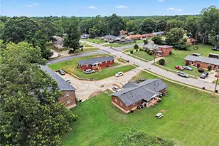 22 Pratt St, Newnan, GA 30263 - Photo 54